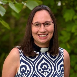 Photo of Revd Dr Rebecca Aechtner