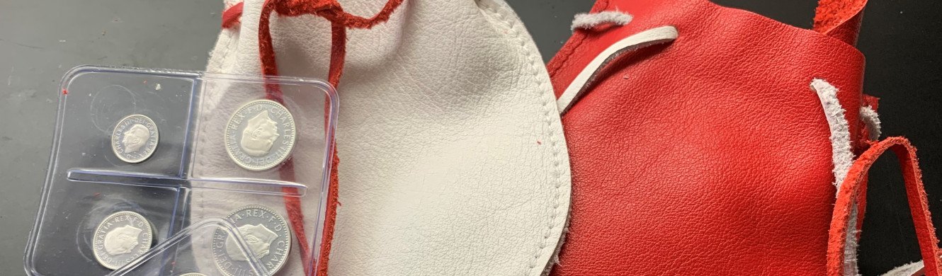 Maundy purses  